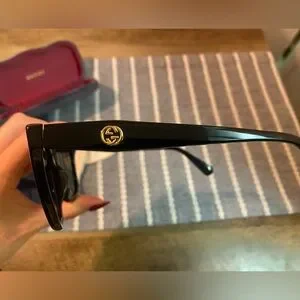 Gucci | Accessories | Gucci Square Dark Sunglasses With Case  display picture 1